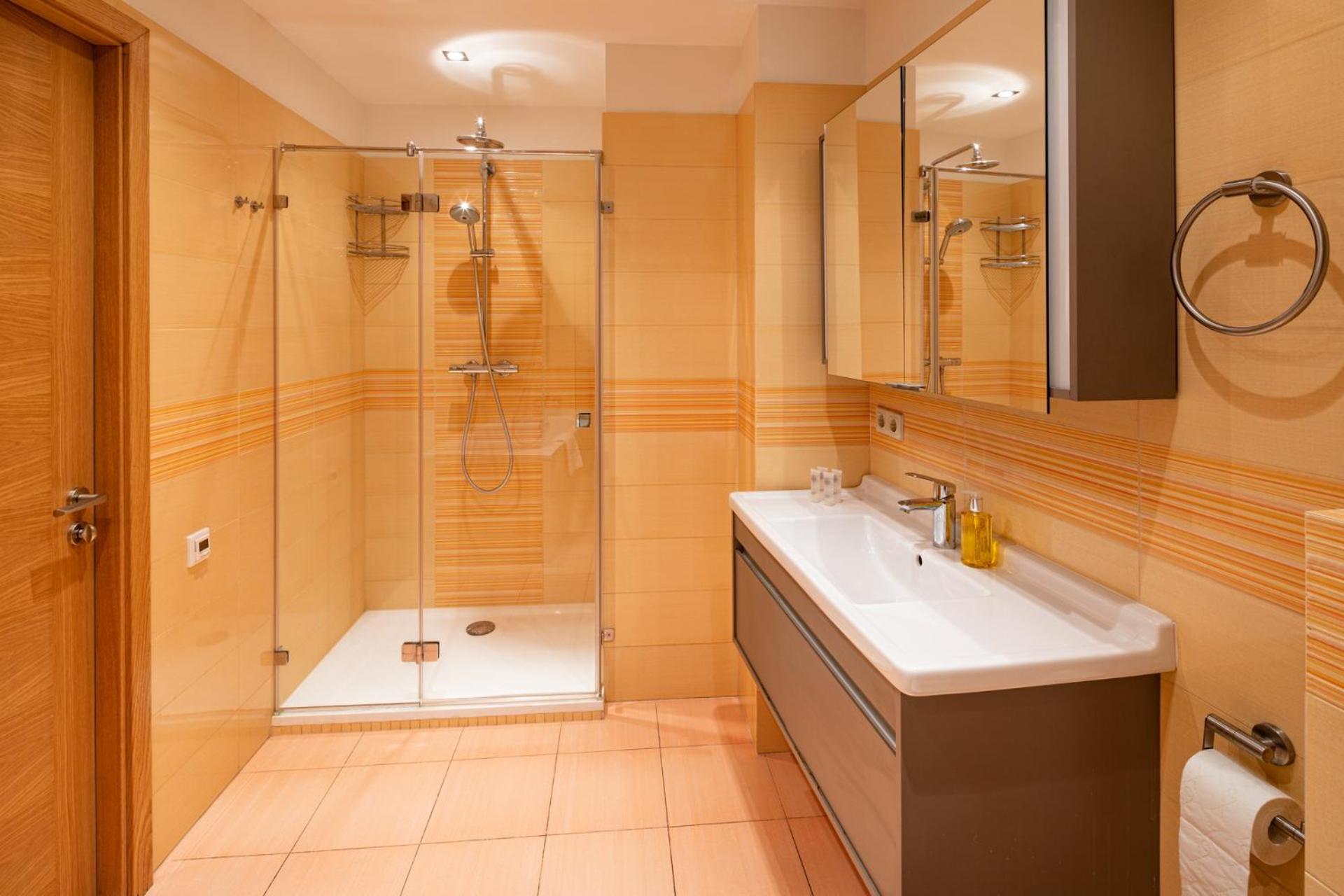 Old Riga Two Bedroom Apartment At Galleria Екстериор снимка